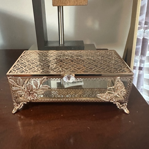 Other - Beautiful glass jewellery box and organiser new